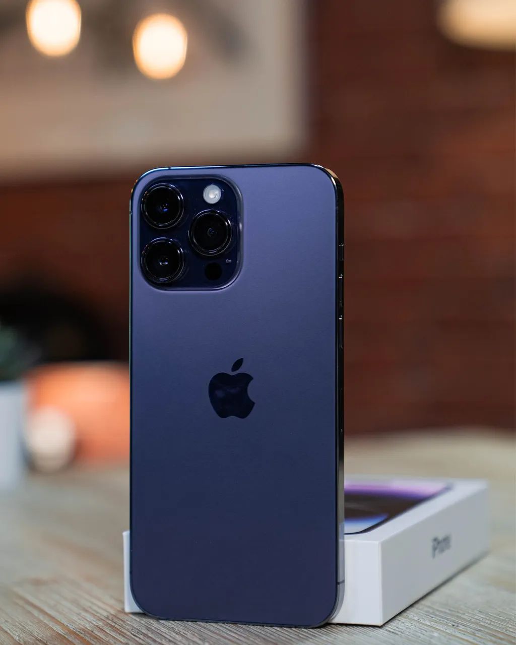 Apple iPhone 14 promax おまけでair pods pro iPhone 14 Pro Max e AirPods Pro 2 - Celulares e Smartphones