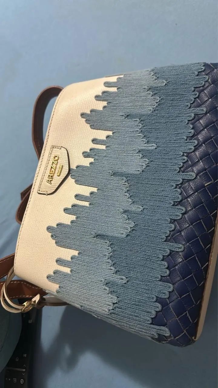 Bolsa de couro AREZZO 