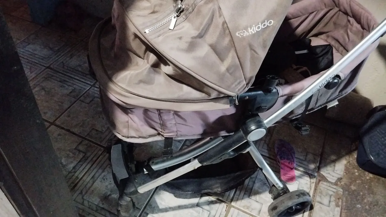 Carrinho de Bebê Kiddo