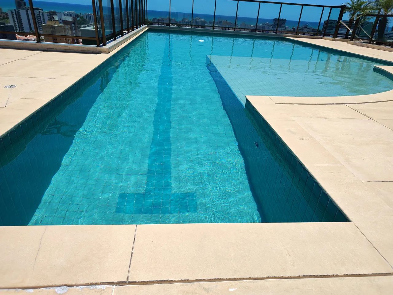 Vendo excelente apartamento 3 quartos sento 1 suíte - Mangabeiras - Maceió - AL - Foto 2