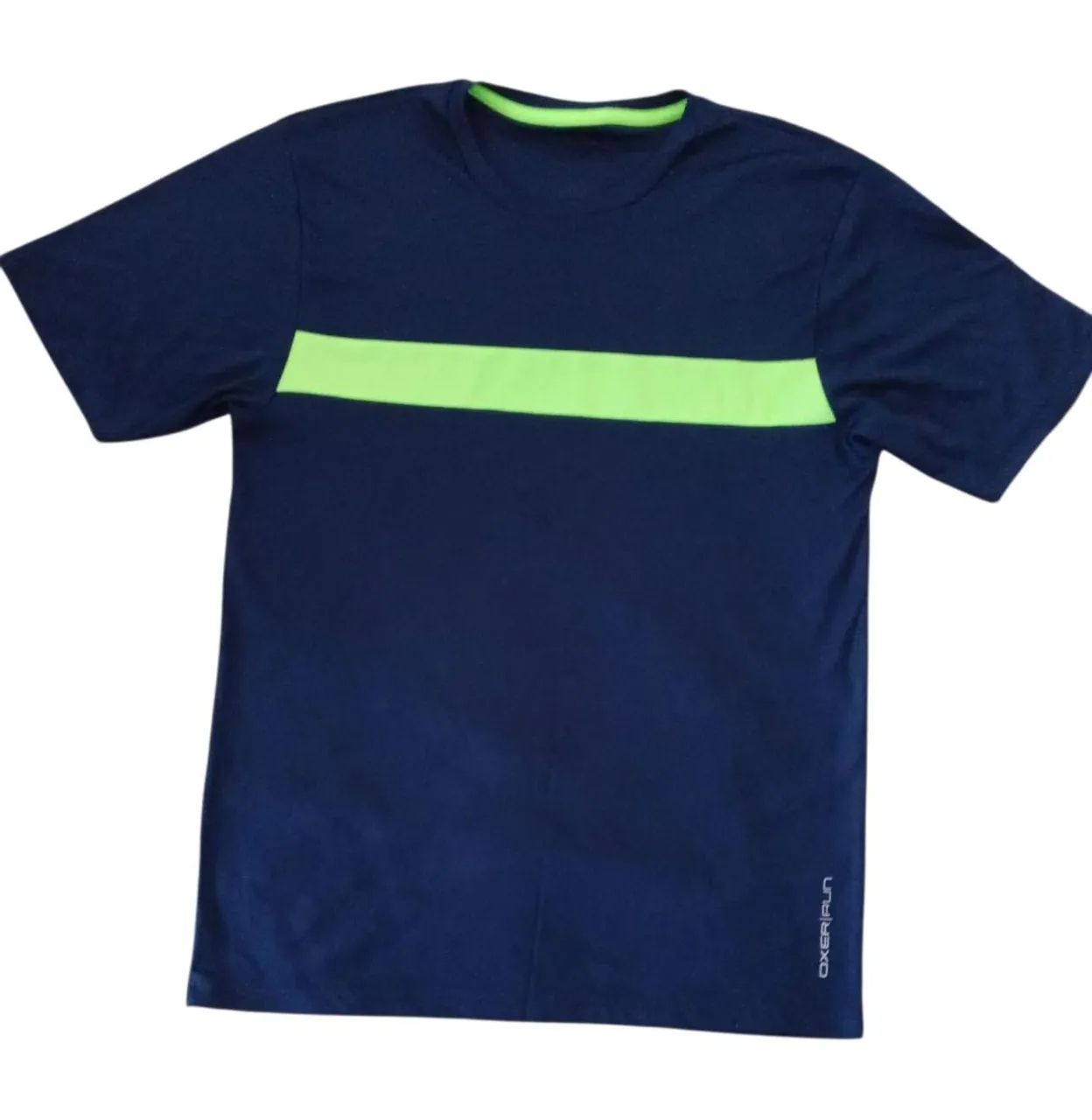 Camisetas Estilosas - Diversas Cores e Modelos - Foto 2