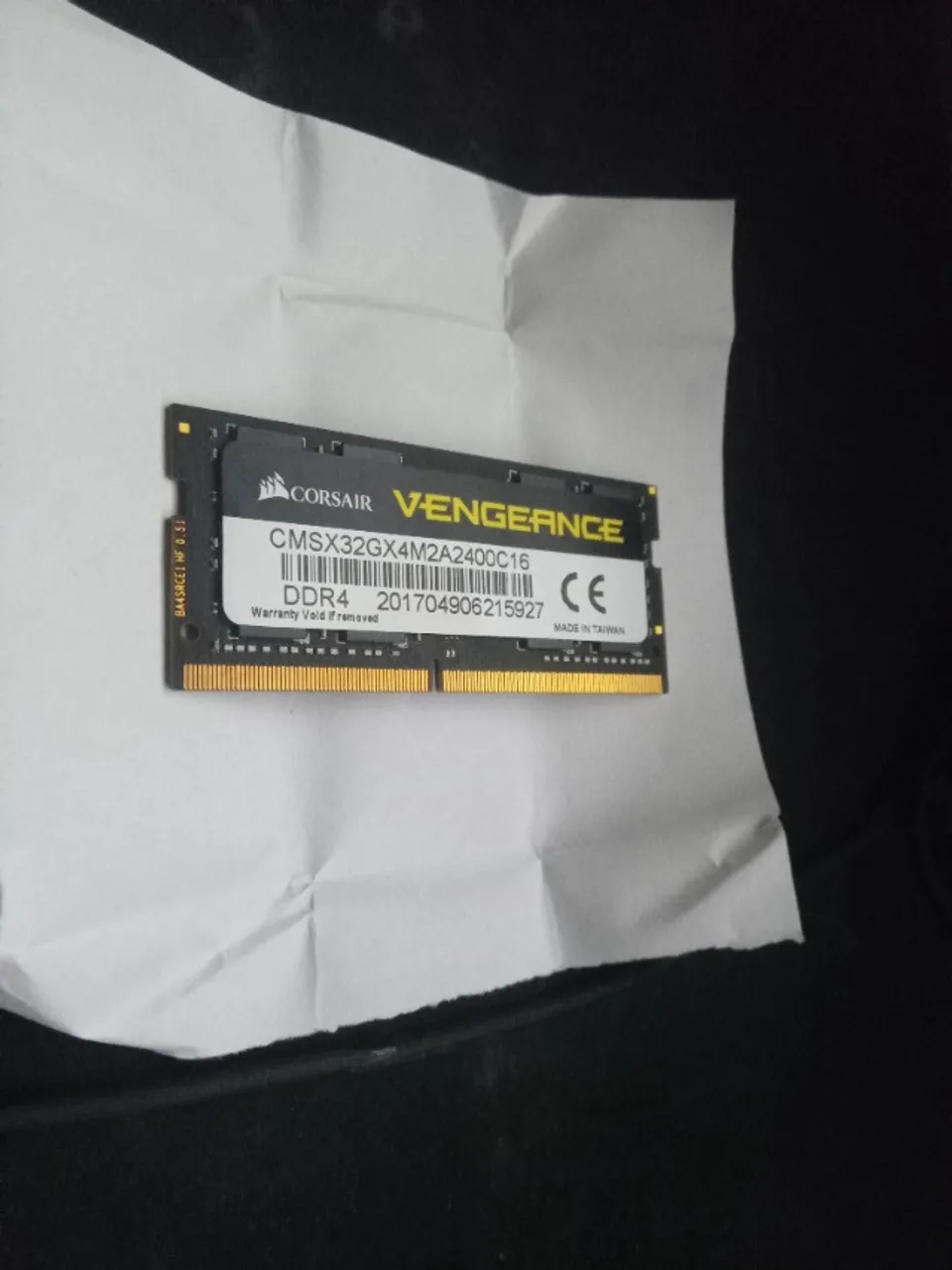 MEMORIA DE NOTEBOOK DDR4 16GB - (Defeito)