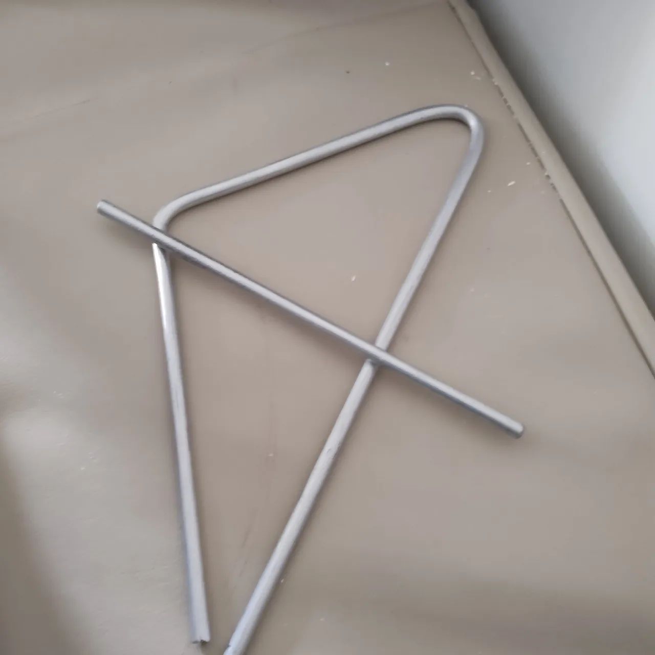 Triângulo de Alumínio 