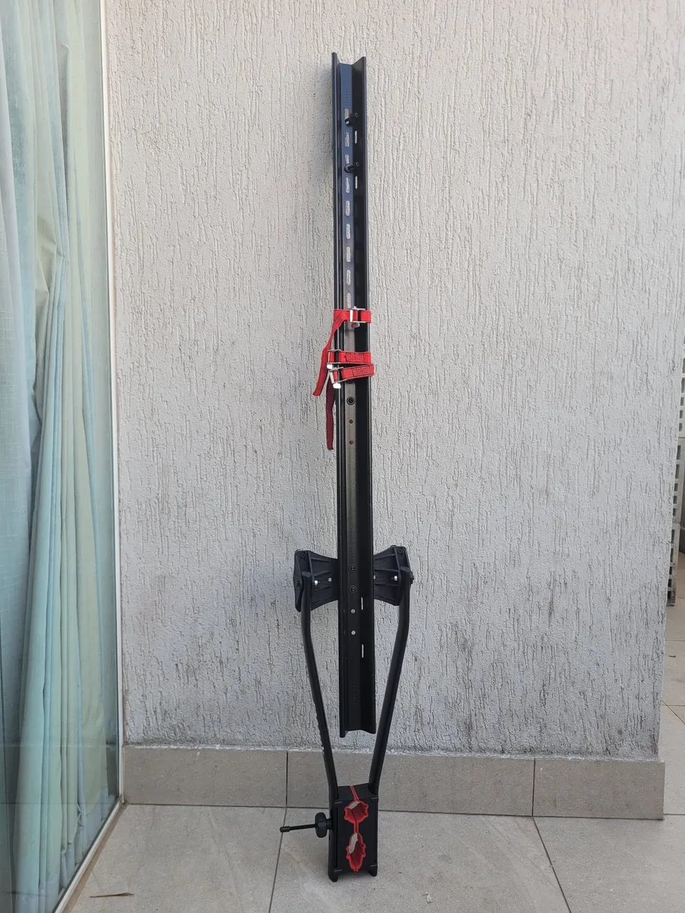 Suporte de Bike/ TRANSBIKE para teto carro/ calha - Prático e Resistente