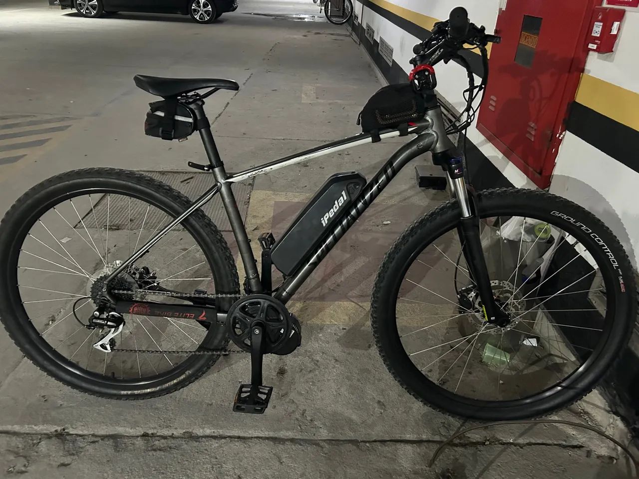 Bike elétrica Specialized Rockhopper