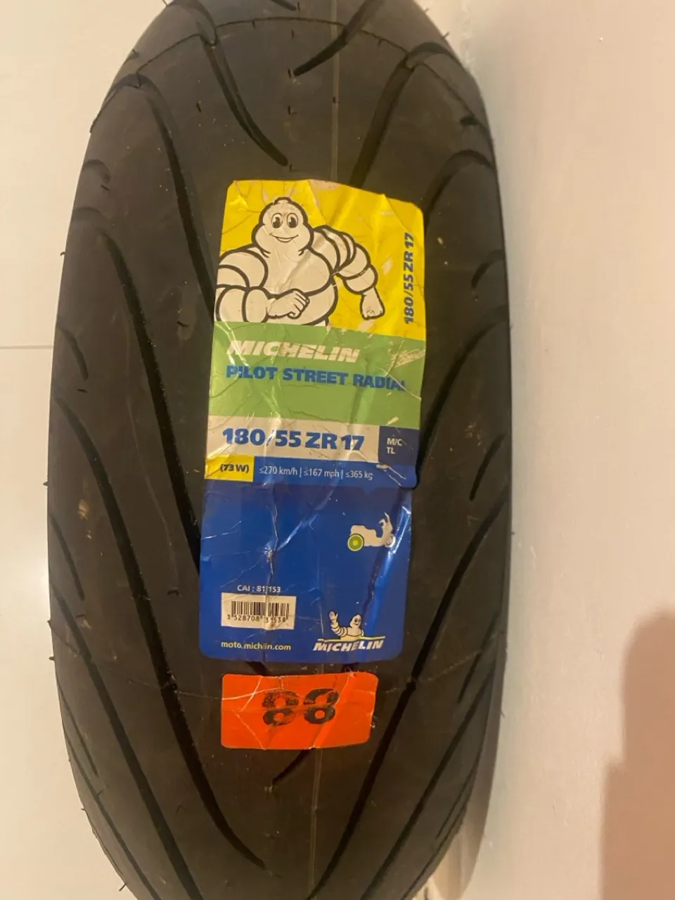PNEU MICHELIN 180 55 17