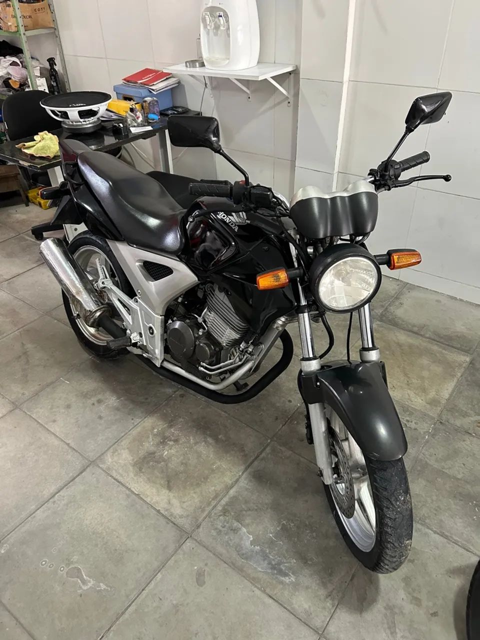 Cbx 250 Twister 2006-2006 ( Emplacada )