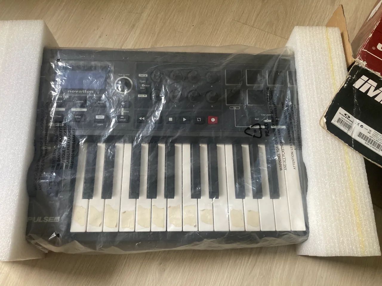 Teclado mídi impulse 25 Novation - Foto 2