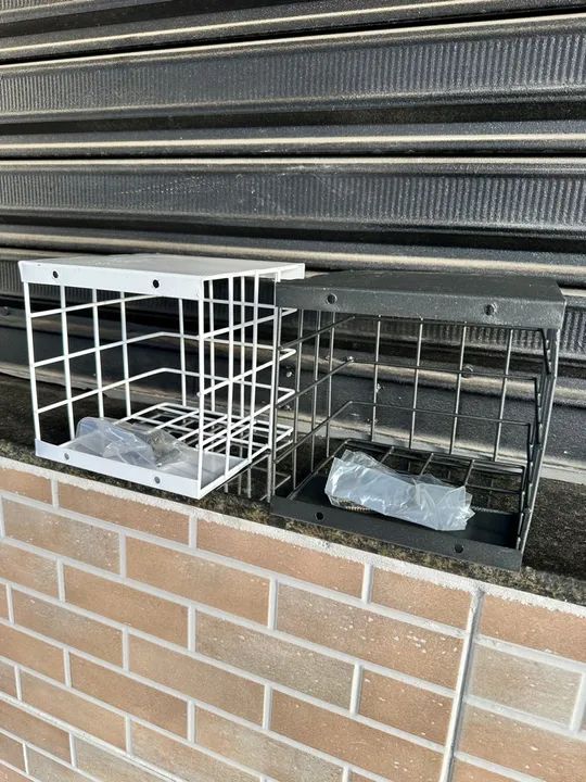 Gaiola, Protetor de Câmeras - Preto e Branco - Foto 3