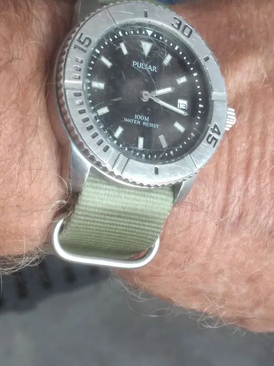 Relógio de pulso Pulsar 100m water resist - Foto 2