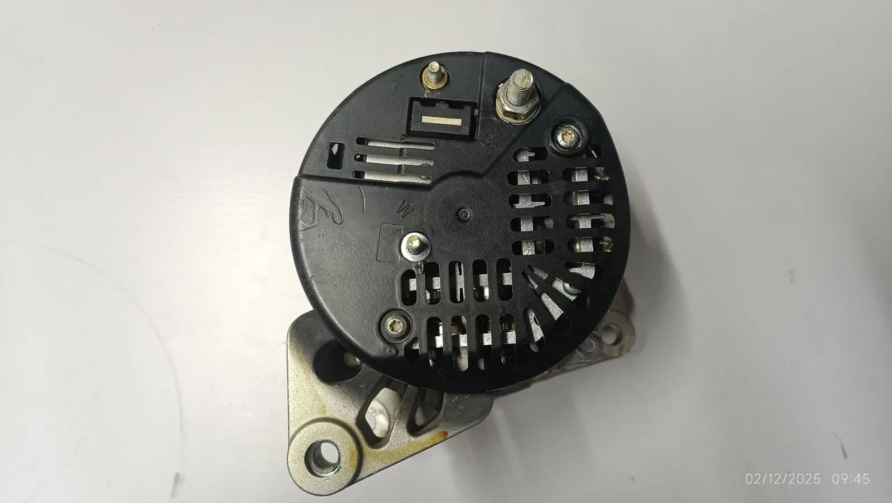 Alternador retroescavadeira JCB 320/08719 original - Foto 6