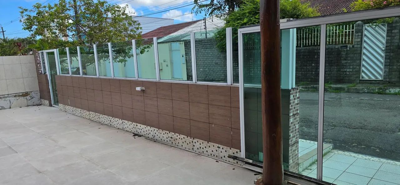 Vendo casa térrea no Condomínio Parque Aripuanã. 3 suítes, edícula.100% reformada. Dom Ped - Foto 3