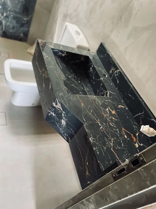 Pia de banheiro esculpida 64706784045699123