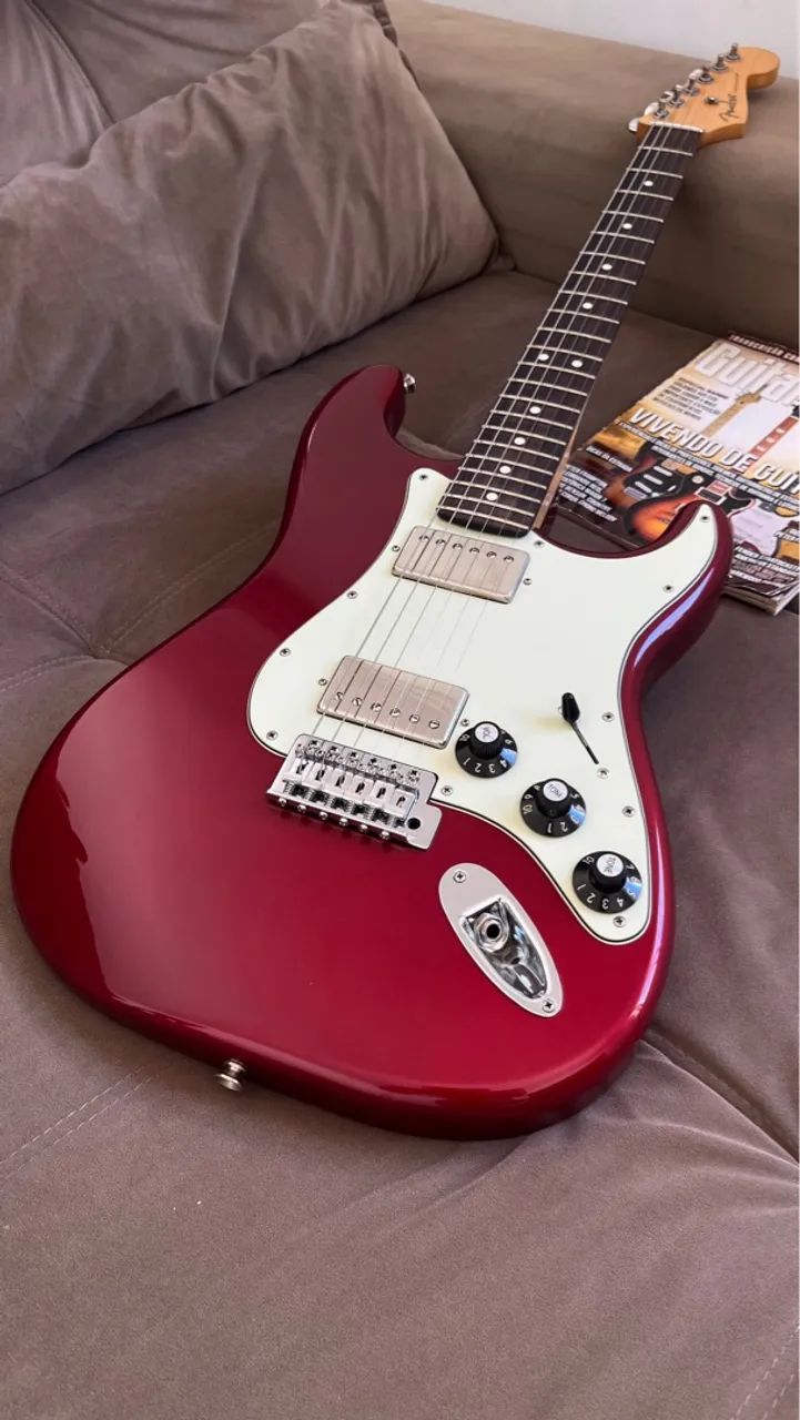 Rara Fender Stratocaster HH Blacktop  - Foto 6