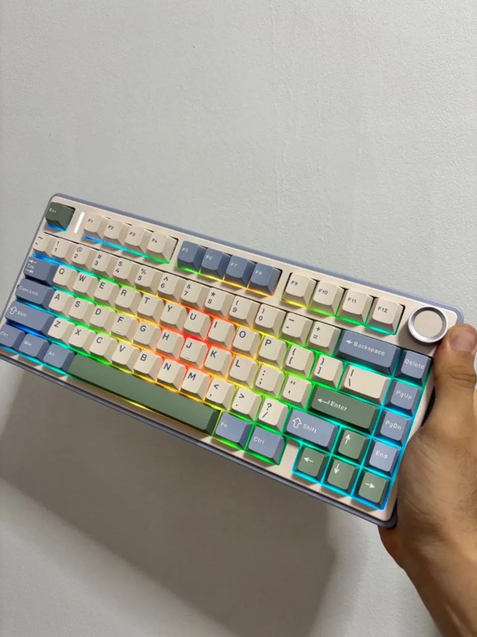Teclado Aula F75