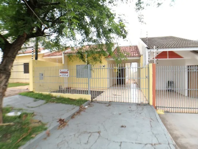 Casa Geminada para alugar com 03 quartos na Zona 28 - Jardim Catedral