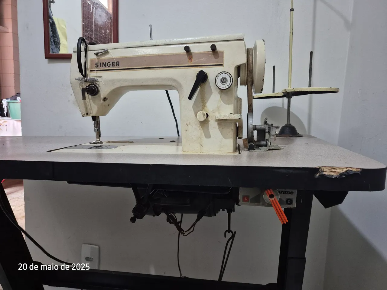 Máquina de Costura Singer semi industrial
