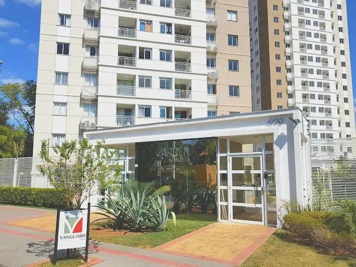 Apartamento mobiliado para alugar com 3 quartos sendo 1 suíte