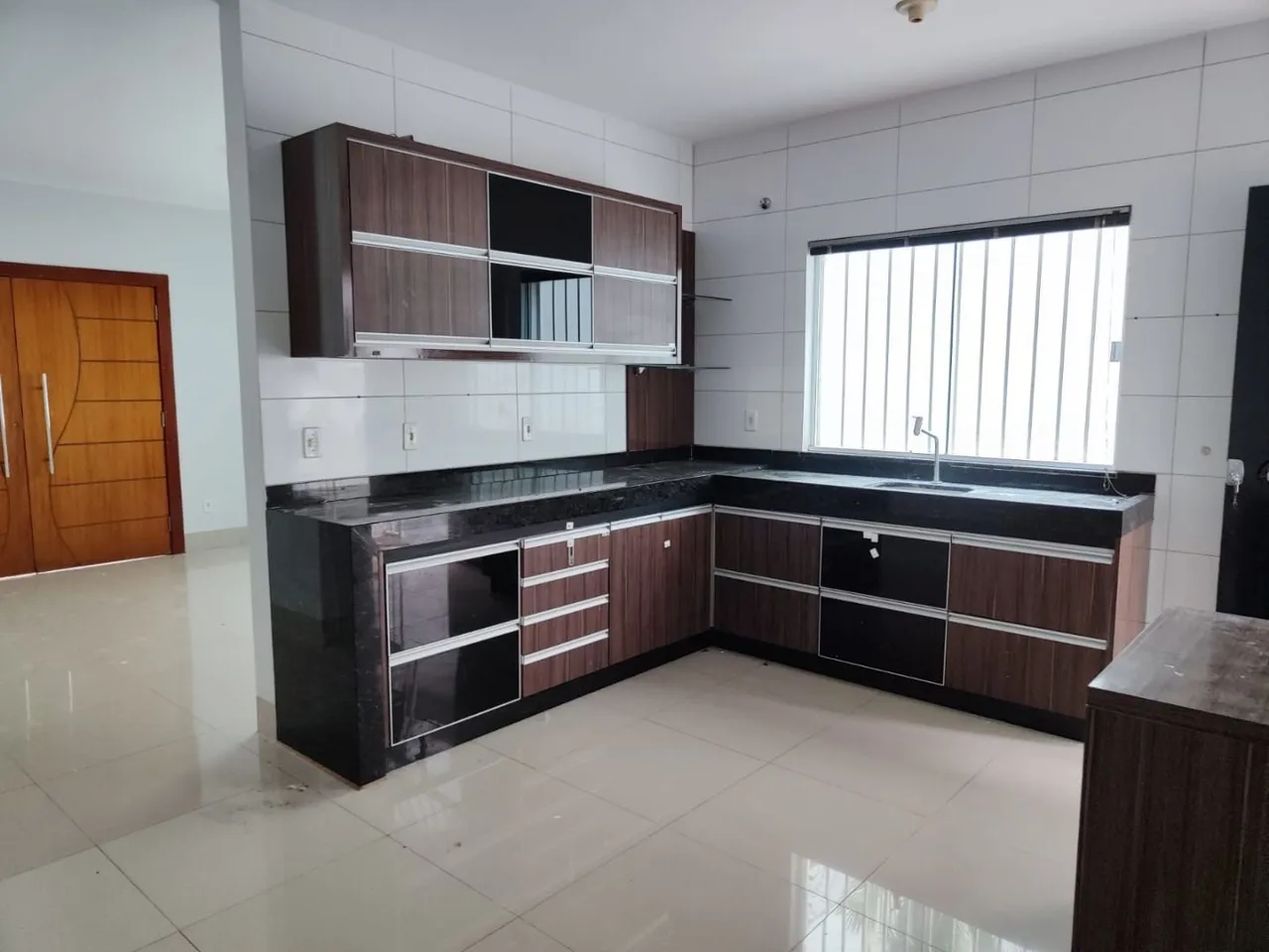Apartamento/Casa Térreo na 305 sul