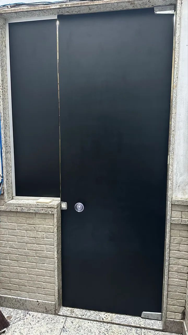 Envelopamento residencial e veicular  - Foto 2