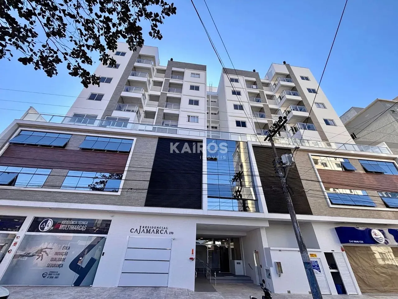 APARTAMENTO A VENDA NO EDIFÍCIO CAJAMARCA