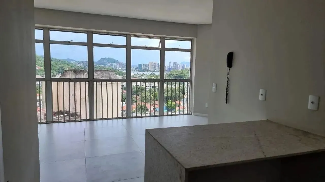 3 quartos, sol da manhã, com suite, closet, vista para o morro do moreno e Vitoria,