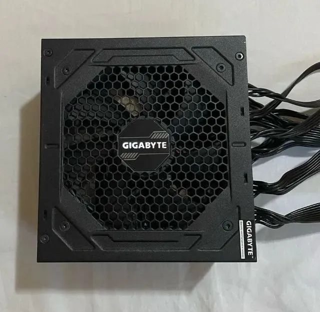 Fonte P850GM Gigabyte  - Foto 3