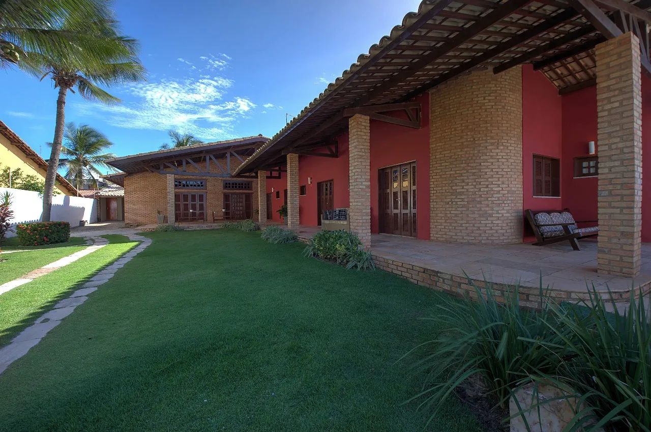 ALUGO POR TEMPORADA - Casa Luxo Beach Park - 7 Suítes AR/TV - 27 Pessoas - 50m da Praia - Foto 2