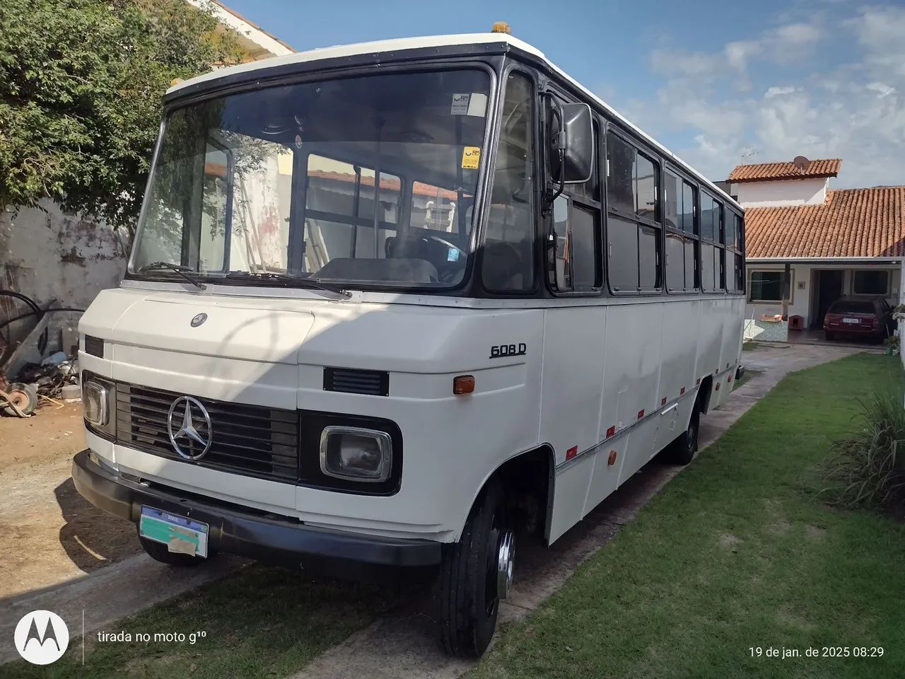 MICRO ÔNIBUS-Benz 608D 