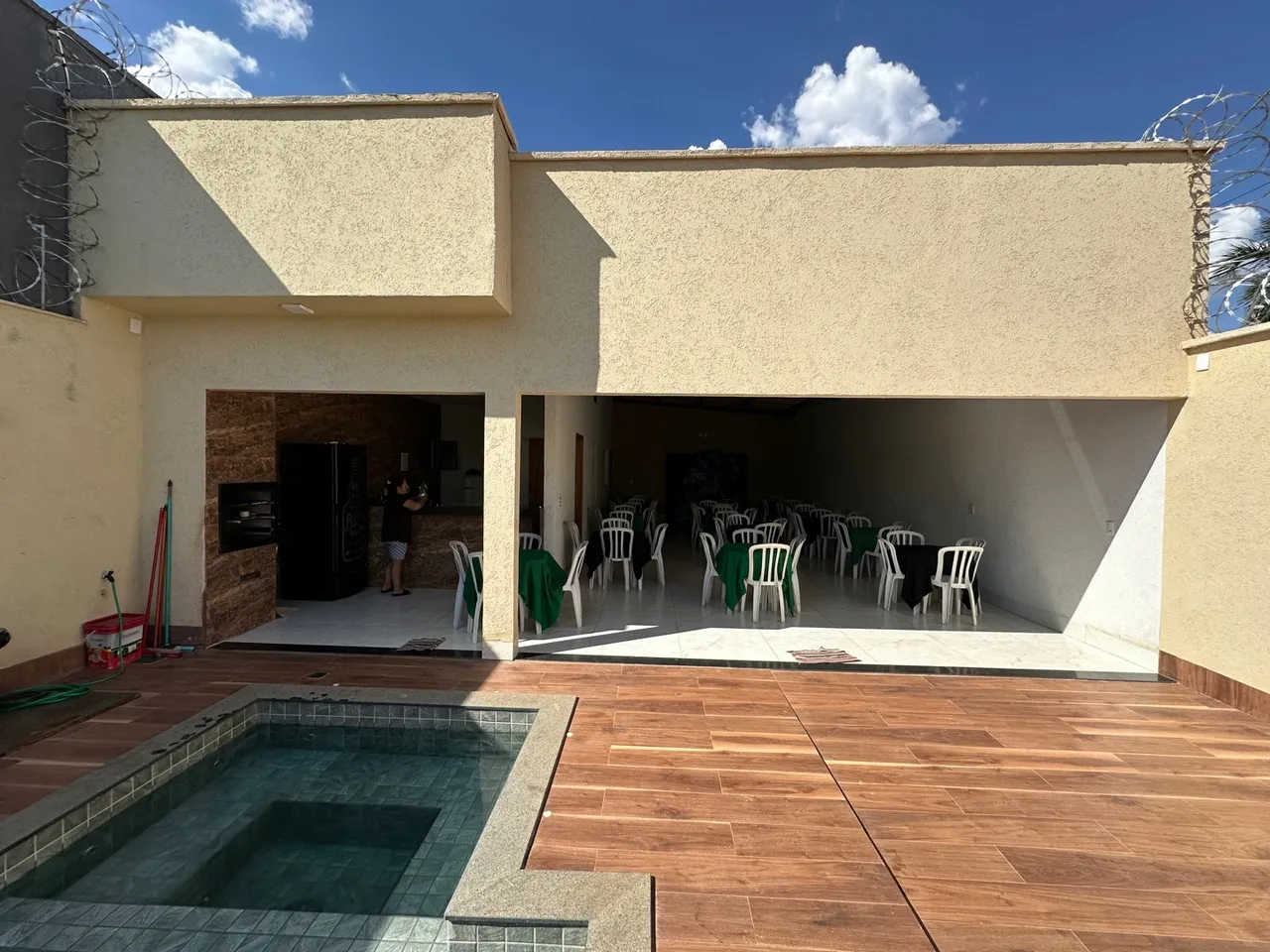 Vende-se lindo espaço de eventos