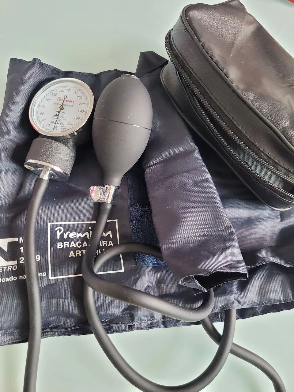 Aparelho de pressão arterial manual. Esfigmomanômetro - Foto 2