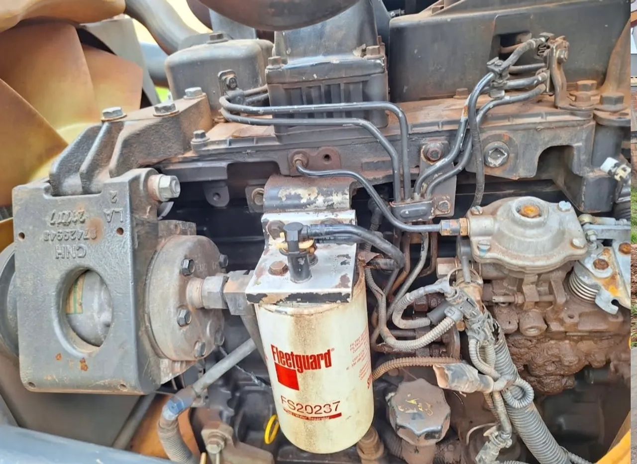 RETROESCAVADEIRA CASE 580N 4X4 ANO 2018 - Foto 3