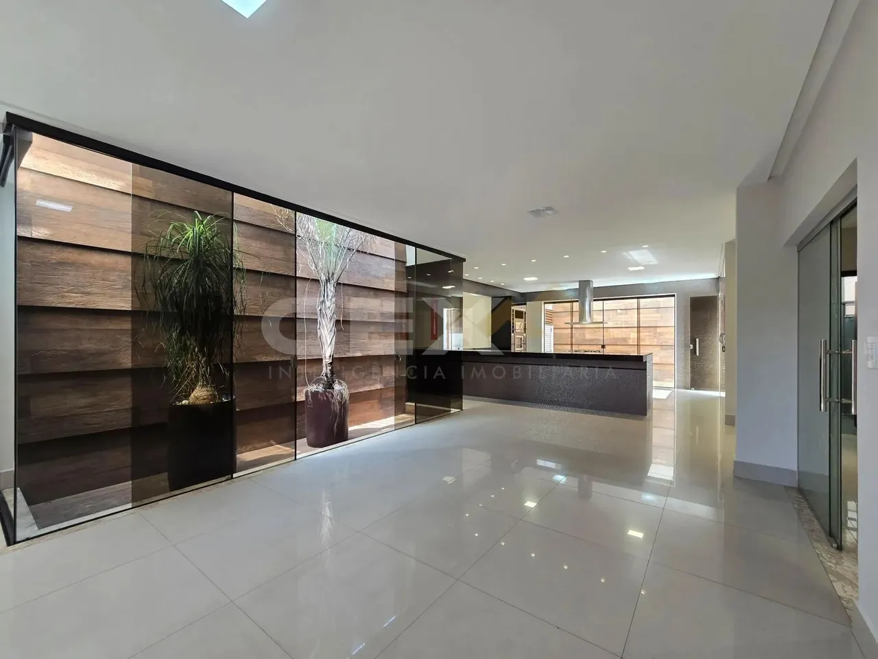 Casa à venda no bairro Liberdade, com espaço gourmet completo, 4 quartos, 1 suít