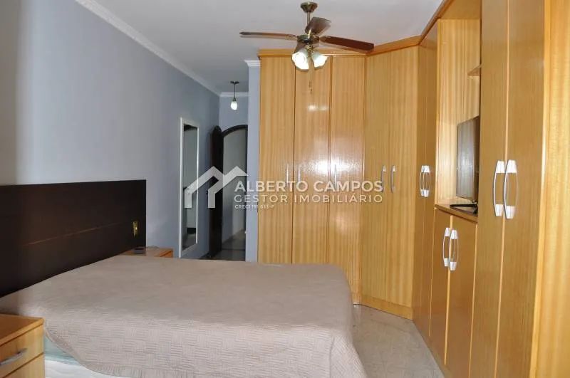 Sobrado impecável fino acabamento, localização privilegiada, próximo de vias de acesso e c