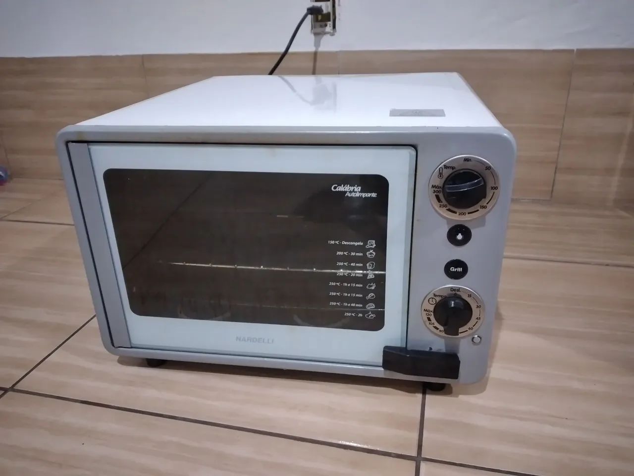 Forno Elétrico 45L marca Nardelli