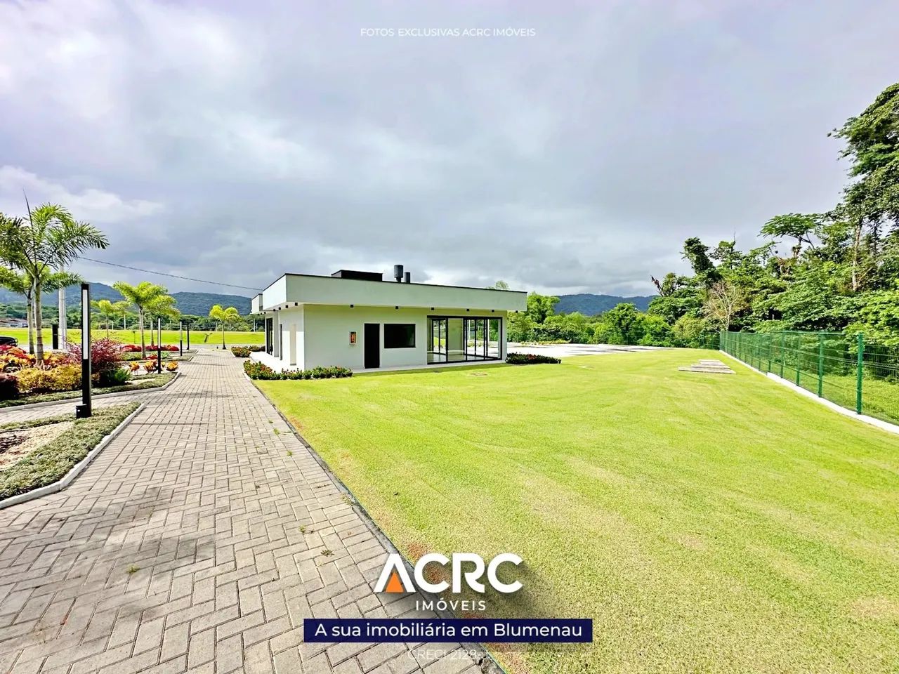 ACRC Imóveis - Lotes para Venda em condomínio fechado no Bairro da Velha. - Foto 9