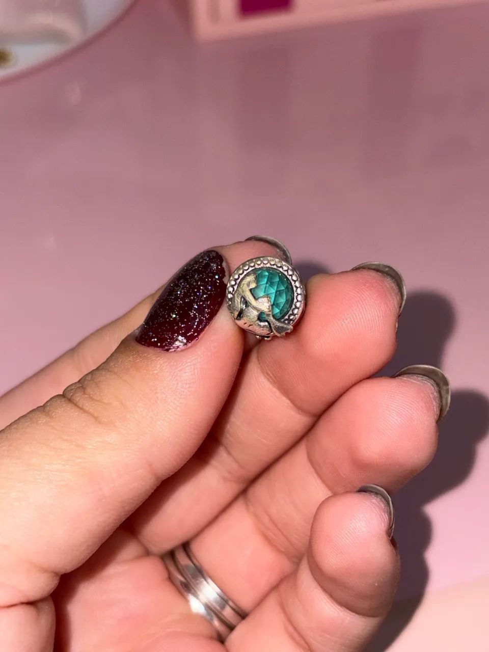 berloque sereia com pedra verde furtacor prata 925 legitima