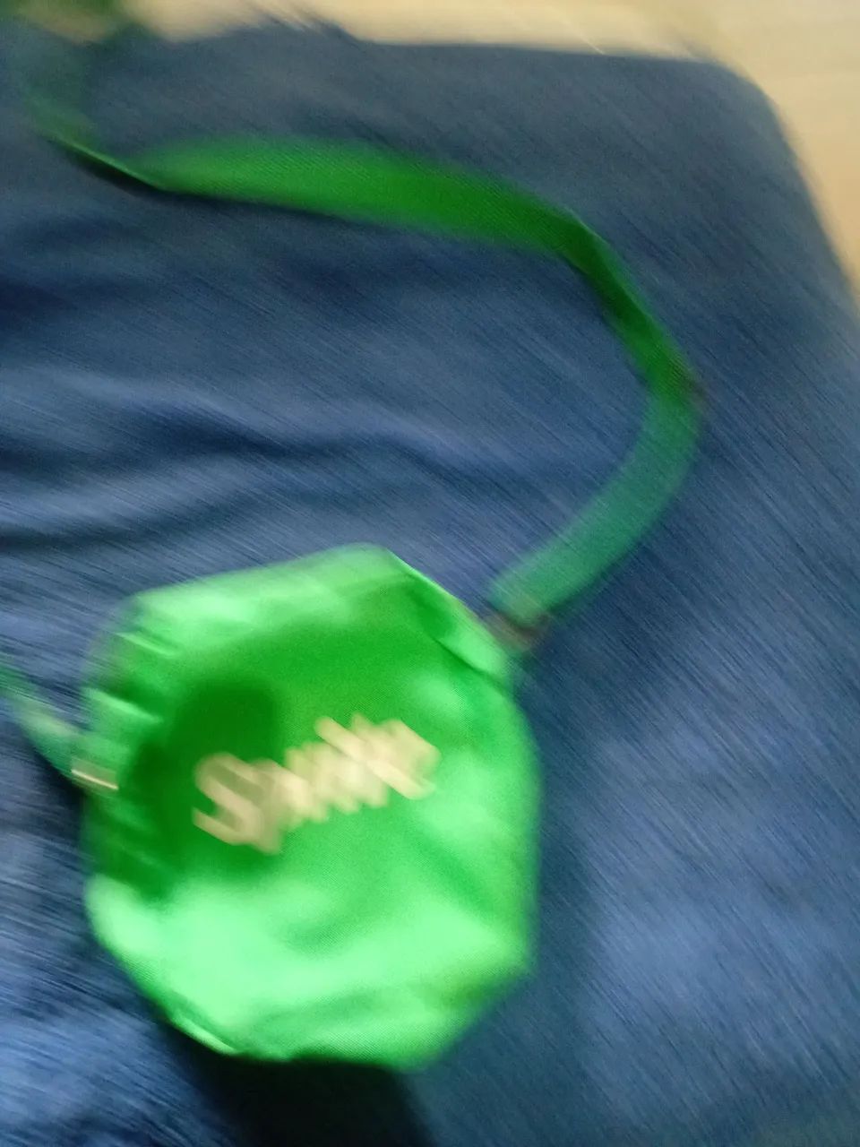 Mochila e  bolsinha - Foto 3