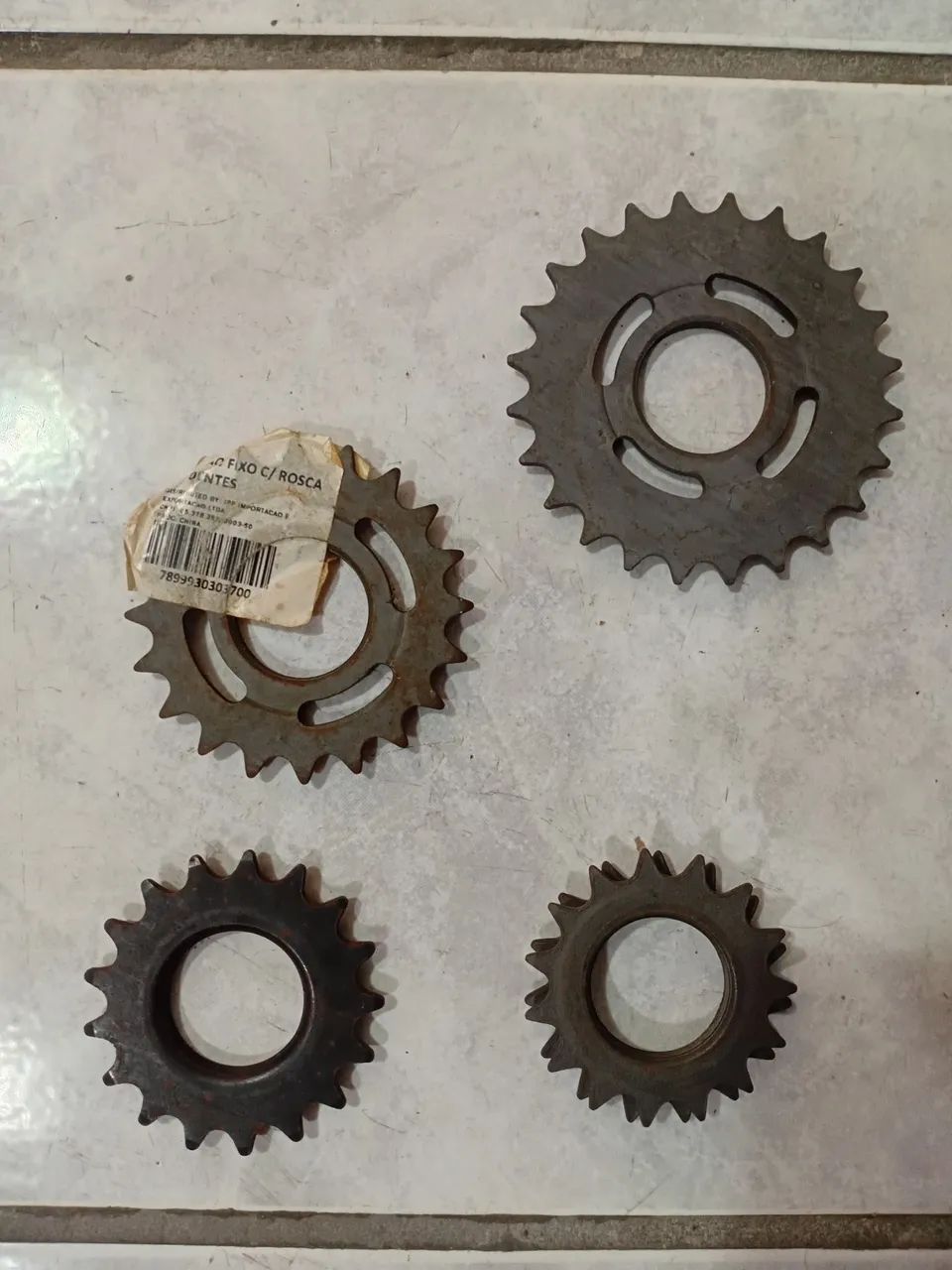 Pinhão fixo com rosca (para bike fixa)
