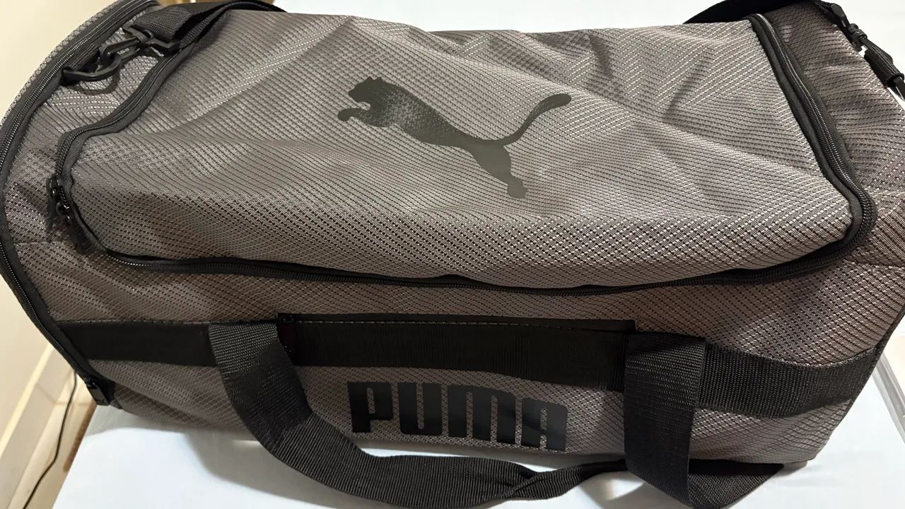Mala/Bolsa de mão - Original Puma  (Comprada nos EUA) - Foto 2