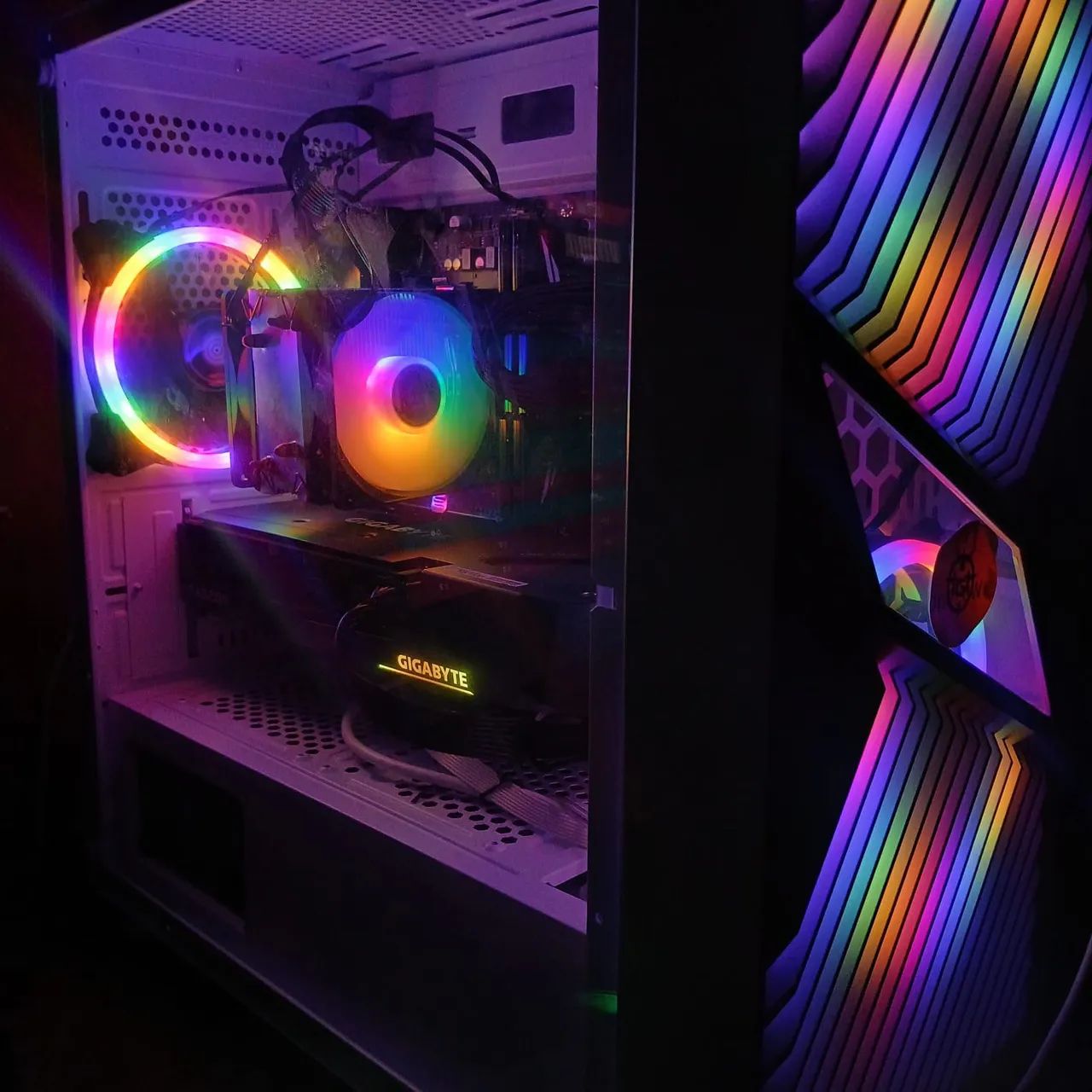 Gaming PC404871488577228800