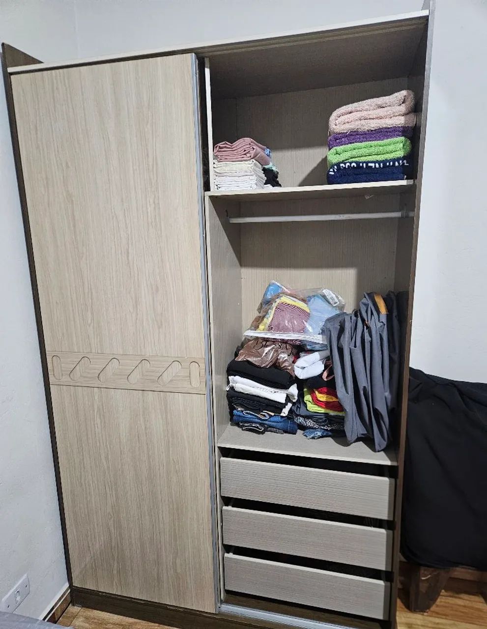 Guarda-Roupas de solteiro - Foto 3