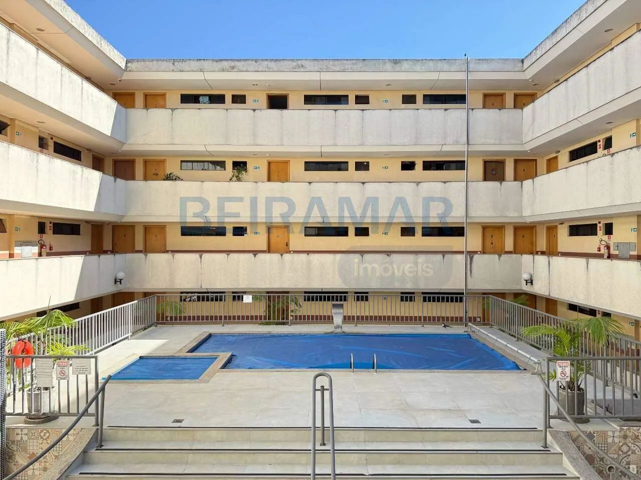 Kitnet Semi - Mobiliada | 1 Quarto | Piscina e Vaga de Garagem  Edifício Millenium Center 
