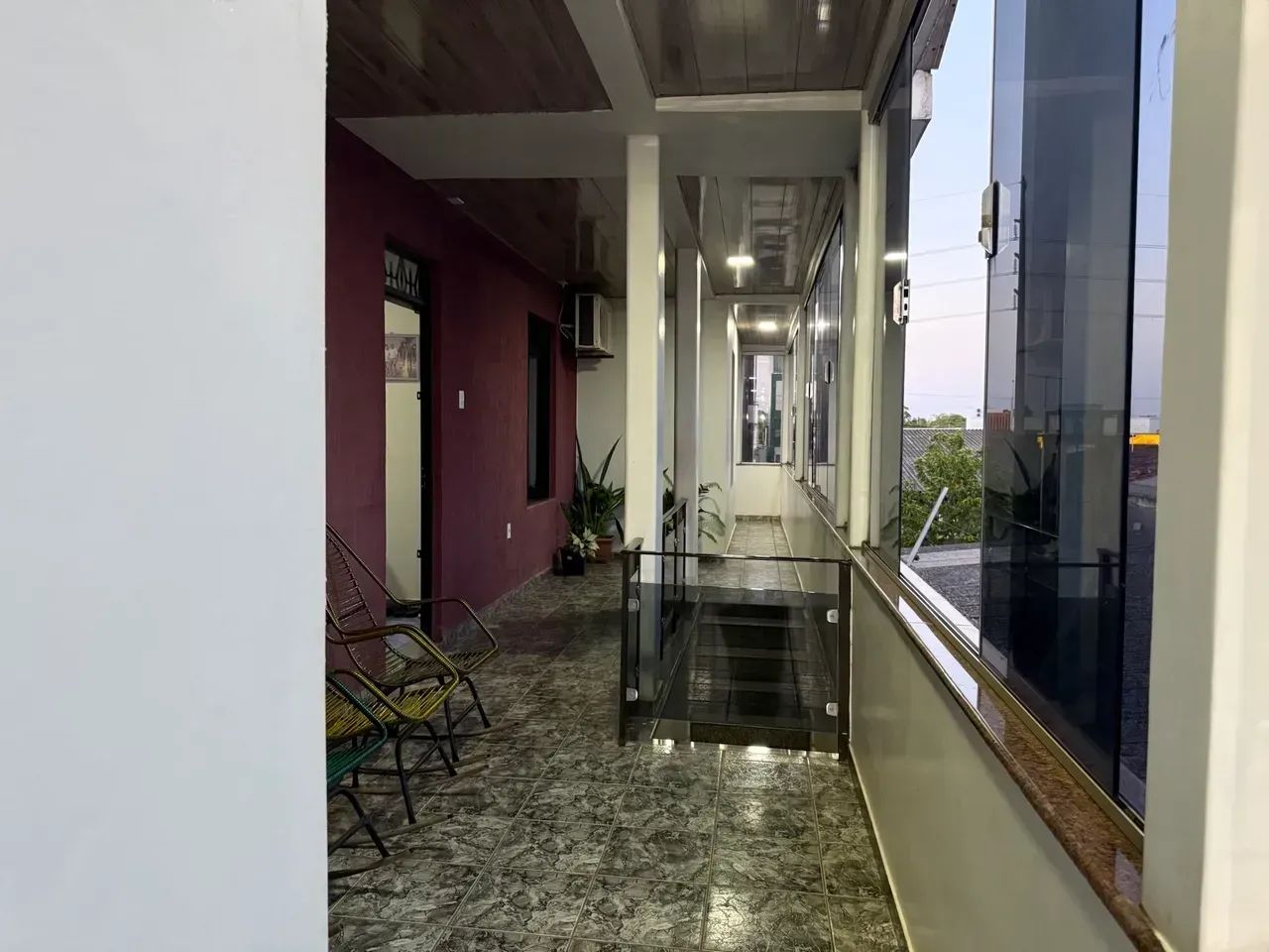 OPORTUNIDADE ÚNICA! IMÓVEL AMPLO E BEM LOCALIZADO À VENDA! - Foto 4