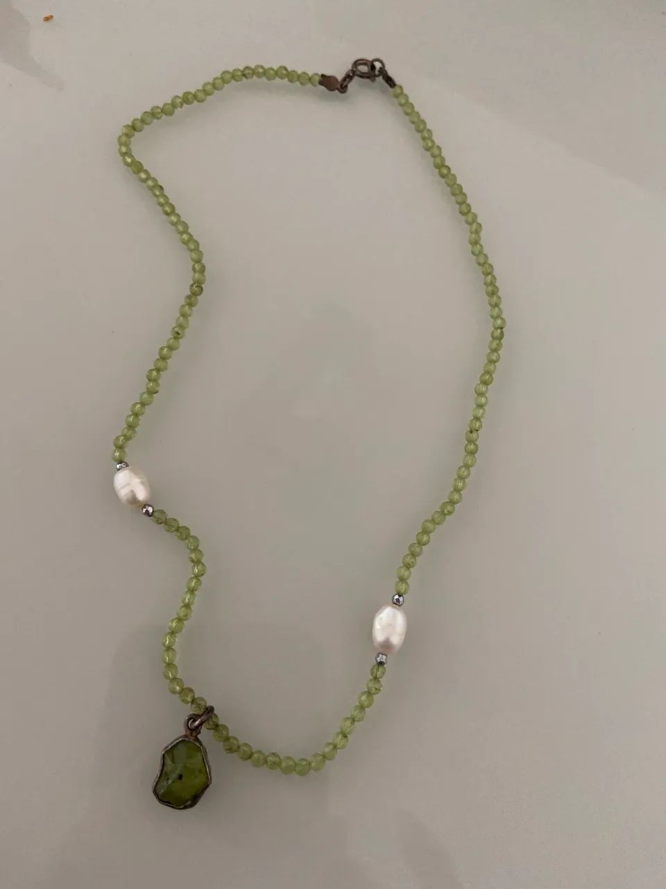 Colar peridoto natural, usado, em ótimo estado 