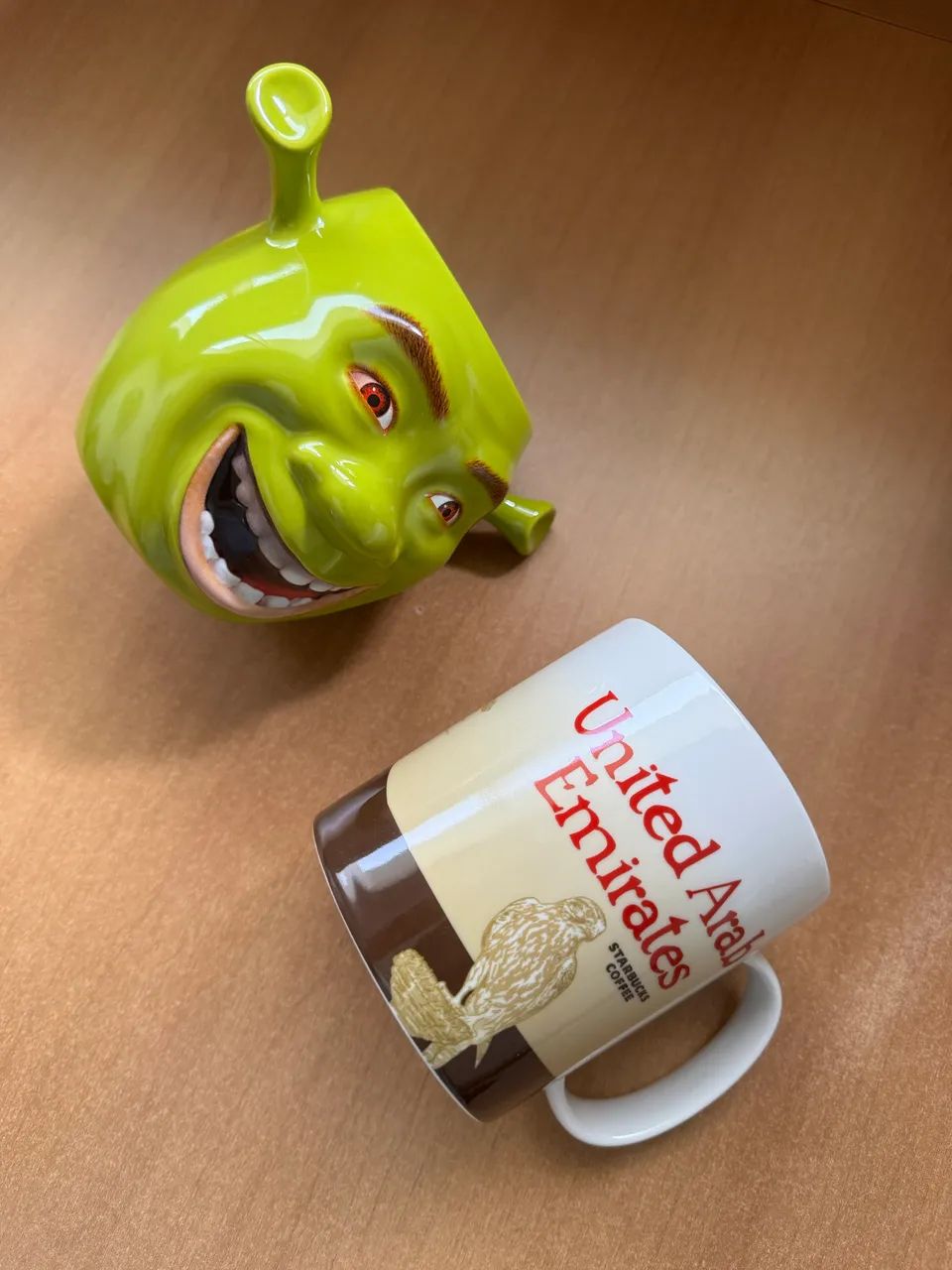 Canecas Starbucks- Coleção Paises e Caneca Sherek - Foto 2