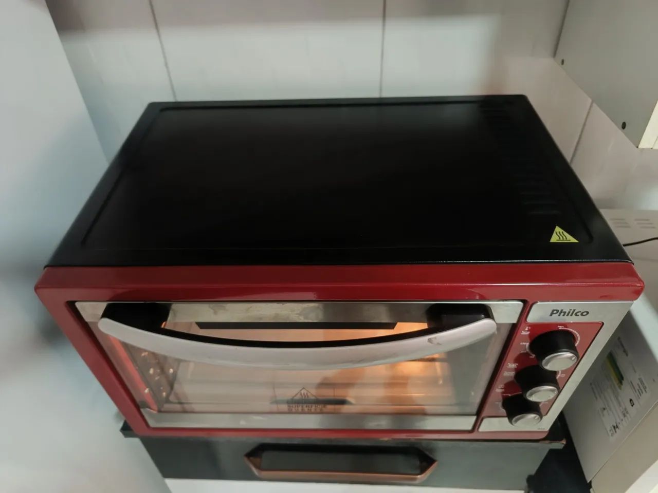 Forno Elétrico com Função Dourar 