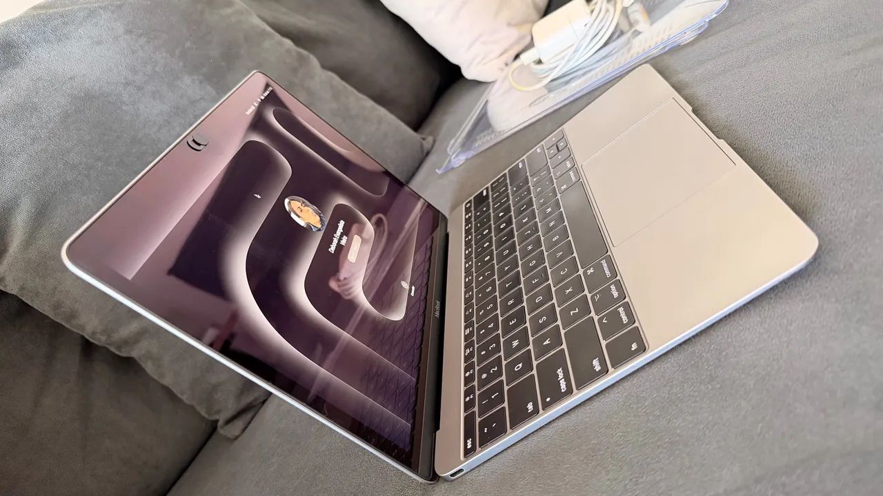 MacBook 12 - 2017 - impecável  - Foto 3