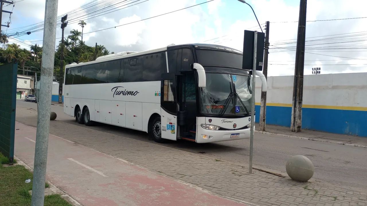 Vendo ou troco onibus rodoviário 2007  Scania 420  - Foto 2