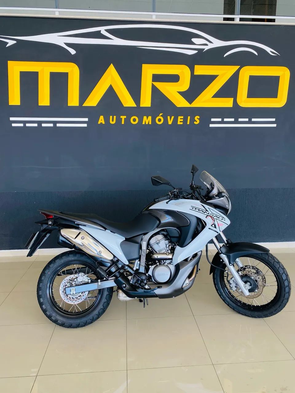 Honda/Transalp 700 V  - Foto 3